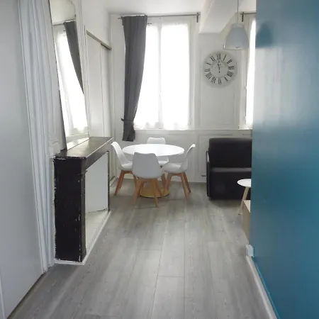 Le Grand Cauchois Apartment *